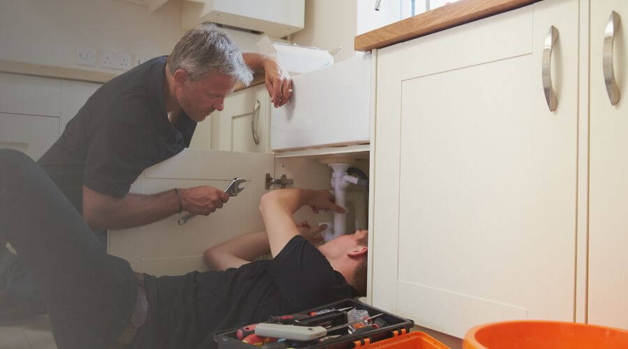 Professional burst pipe repair services in Easton, IL
